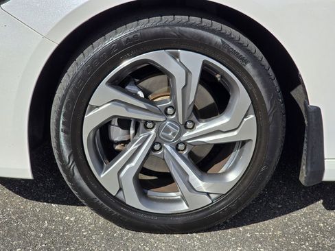 Used 2019 Honda Accord EX-L image 26