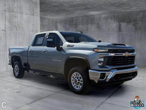 Used 2024 Chevrolet Silverado 2500 LT w/ All Star Edition AWD/4WD image 7