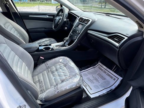 Used 2013 Ford Fusion S image 11