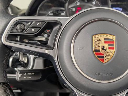 Certified 2024 Porsche 718 Boxster RWD image 37