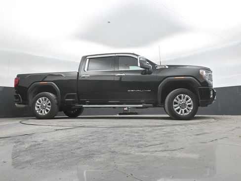 Used 2021 GMC Sierra 2500 Denali w/ Denali Ultimate Package AWD/4WD image 30