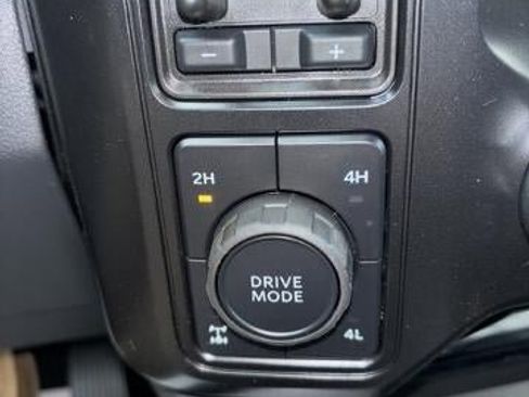 New 2026 Ford F350 Lariat w/ Black Appearance Package image 11