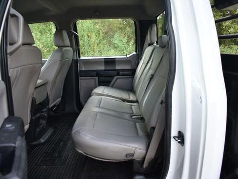 Used 2019 Ford F250 XL w/ Power Equipment Group image 13