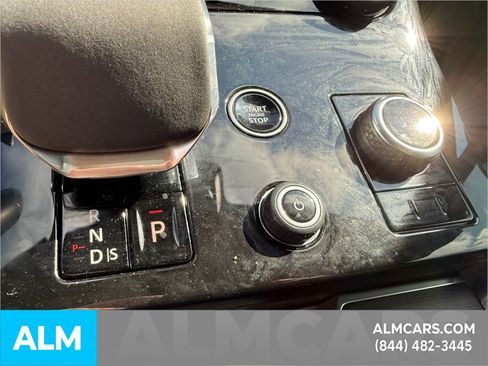 Used 2023 Land Rover Range Rover Sport SE Dynamic image 24