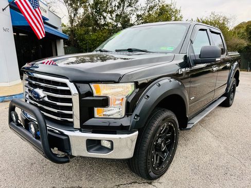 Used 2015 Ford F150 XLT w/ Equipment Group 302A Luxury image 26