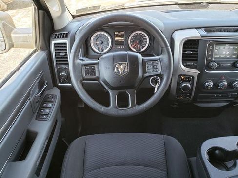 Used 2019 RAM 1500 Warlock AWD/4WD image 17