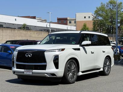 New 2026 INFINITI QX80 Luxe w/ Cargo Package