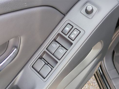 New 2026 Nissan Frontier SV w/ All-Weather Content Package image 12