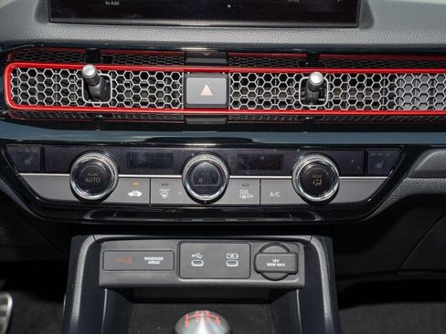 Certified 2025 Honda Civic Si image 25