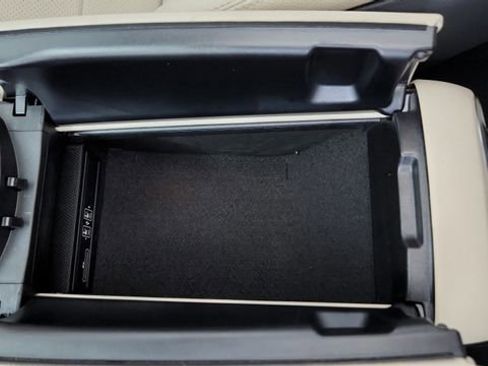 Used 2020 Mercedes-Benz C 300 4MATIC Sedan image 60