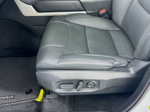 Used 2024 Toyota Tundra Limited w/ Power Package AWD/4WD image 19
