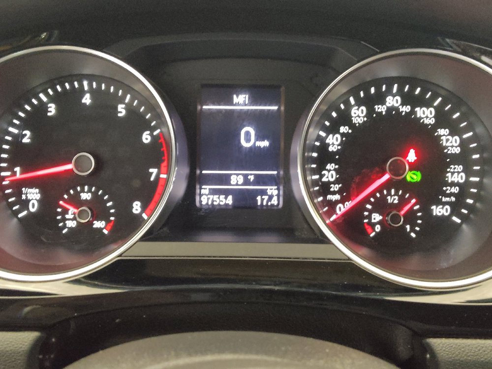 Used 2017 Volkswagen Jetta SEL FWD image 23