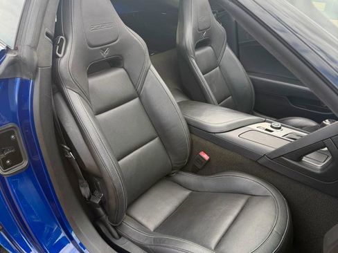 Used 2016 Chevrolet Corvette Z06 w/ 3LZ Preferred Equipment Group image 8