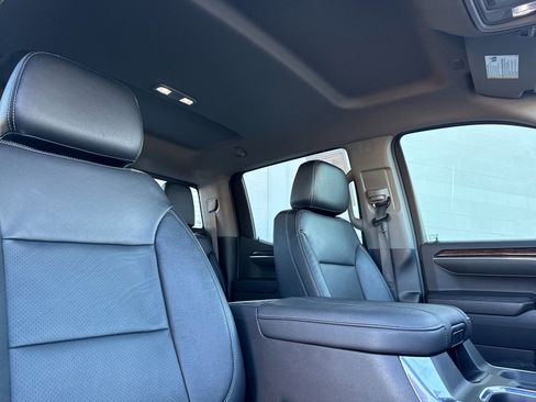 Used 2023 GMC Sierra 1500 Elevation w/ Preferred Package image 18