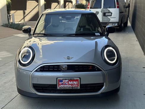 New 2026 MINI Cooper S FWD image 2
