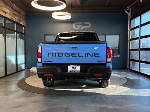 Used 2024 Honda Ridgeline TrailSport image 4