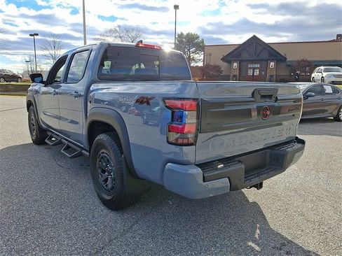New 2026 Nissan Frontier PRO-4X w/ Pro-4x Convenience Package image 5
