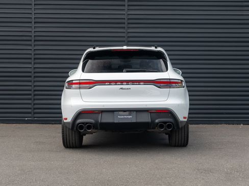 Certified 2026 Porsche Macan AWD/4WD image 7