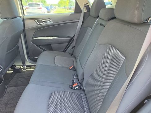 Certified 2023 Kia Sportage LX FWD image 11