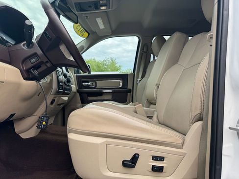 Used 2015 RAM 1500 Laramie w/ Convenience Group AWD/4WD image 19