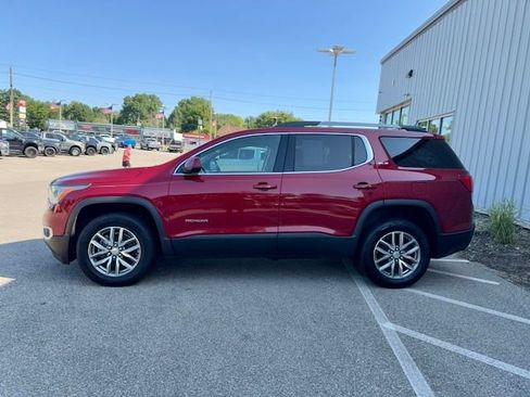 Used 2019 GMC Acadia SLE FWD image 4