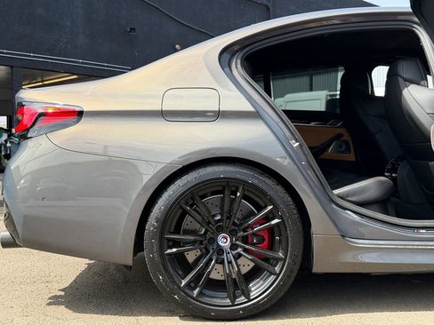 Used 2023 BMW M5 w/ Competition Package image 40