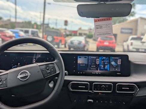 New 2026 Nissan Sentra SR w/ SR Premium Package FWD image 16