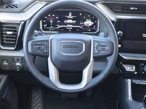 New 2025 GMC Sierra 1500 Denali w/ Denali Reserve Package image 9