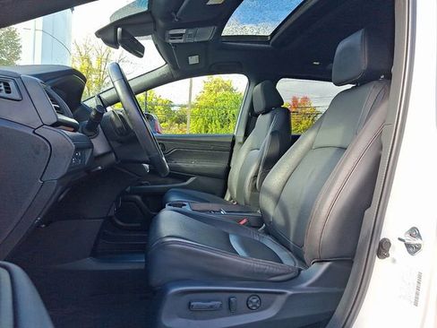 Used 2023 Honda Odyssey Sport image 14
