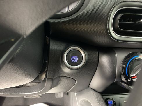 Used 2023 Hyundai Kona SEL FWD image 18