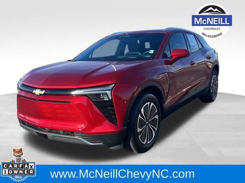 Used 2024 Chevrolet Blazer EV LT image 3