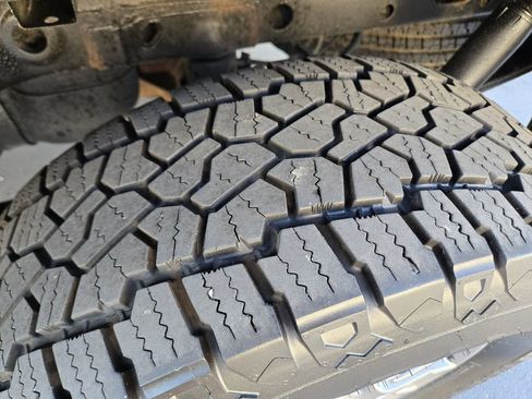 Used 2018 Ford F150 Lariat image 19