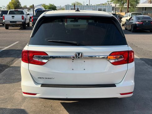 Used 2018 Honda Odyssey EX image 7