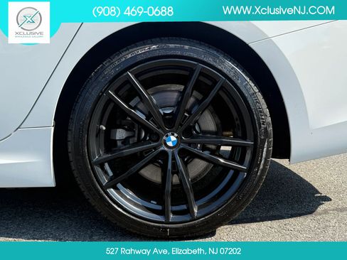 Used 2022 BMW 330i xDrive Sedan w/ M Sport Package AWD/4WD image 28