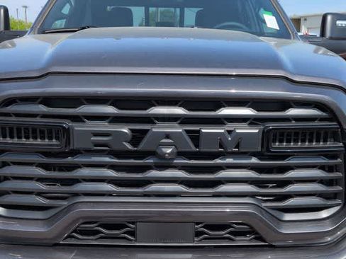 New 2026 RAM 2500 Big Horn AWD/4WD image 12