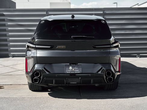 Used 2025 BMW XM image 16