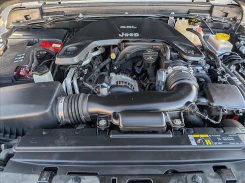 Used 2020 Jeep Wrangler Rubicon image 24