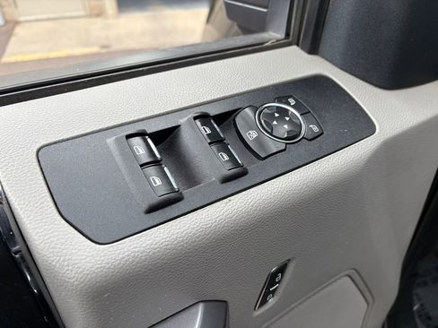 Used 2020 Ford F350 XLT w/ FX4 Off-Road Package AWD/4WD image 12
