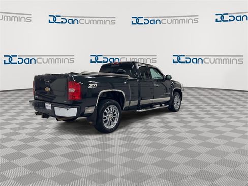 Used 2009 Chevrolet Silverado 1500 LTZ w/ Safety Package image 8