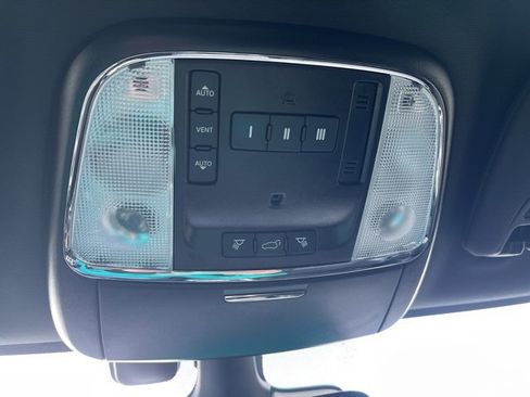 Used 2021 Jeep Grand Cherokee Trailhawk image 31