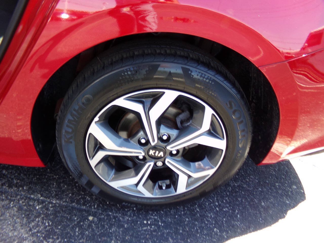 Used 2021 Kia Forte LXS FWD image 20