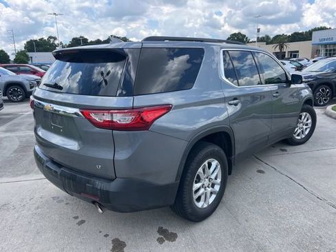 Used 2020 Chevrolet Traverse LT FWD image 9