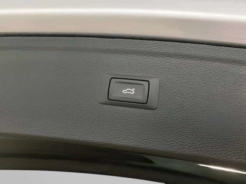 Used 2023 Audi Q5 2.0T Premium AWD/4WD image 10