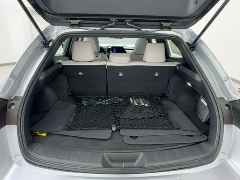 New 2026 Lexus UX 300h FWD image 27