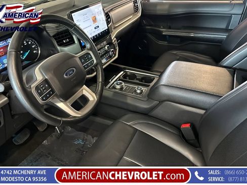 Used 2024 Ford Expedition XLT AWD/4WD image 10