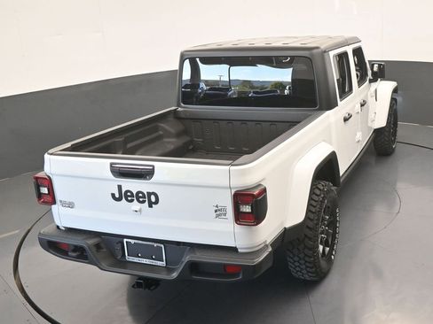 New 2026 Jeep Gladiator Willys image 44