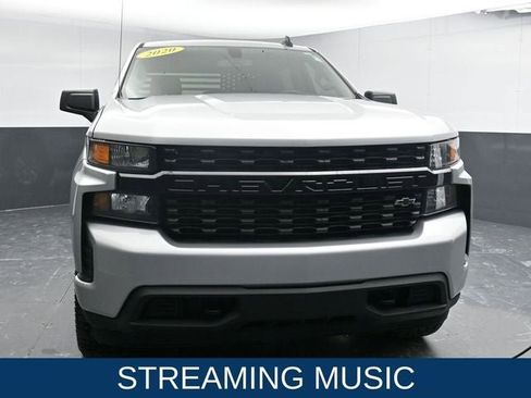 Used 2020 Chevrolet Silverado 1500 Custom w/ Custom Value Package image 4
