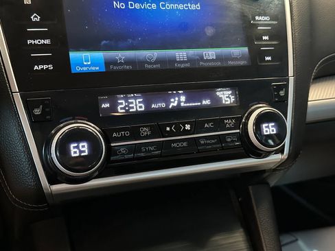 Used 2019 Subaru Legacy 2.5i Premium AWD/4WD image 15