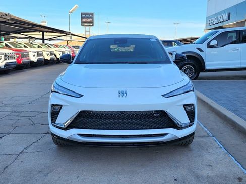 New 2026 Buick Envista Sport Touring image 9