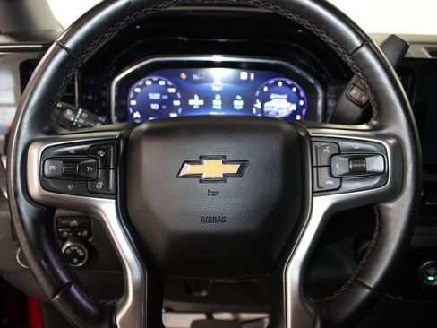 Used 2023 Chevrolet Silverado 1500 LT AWD/4WD image 35